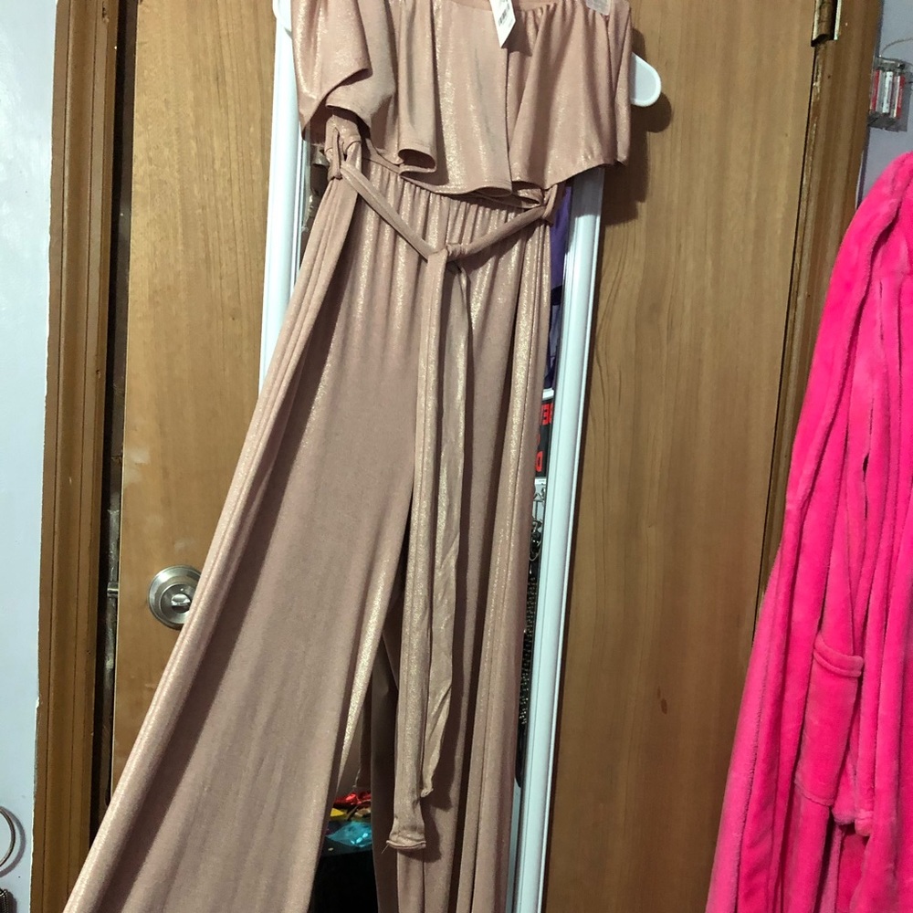 Rose gold romper - Picture 2 of 3
